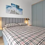 Ada Homes 306