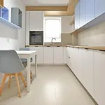 Ada Homes 306