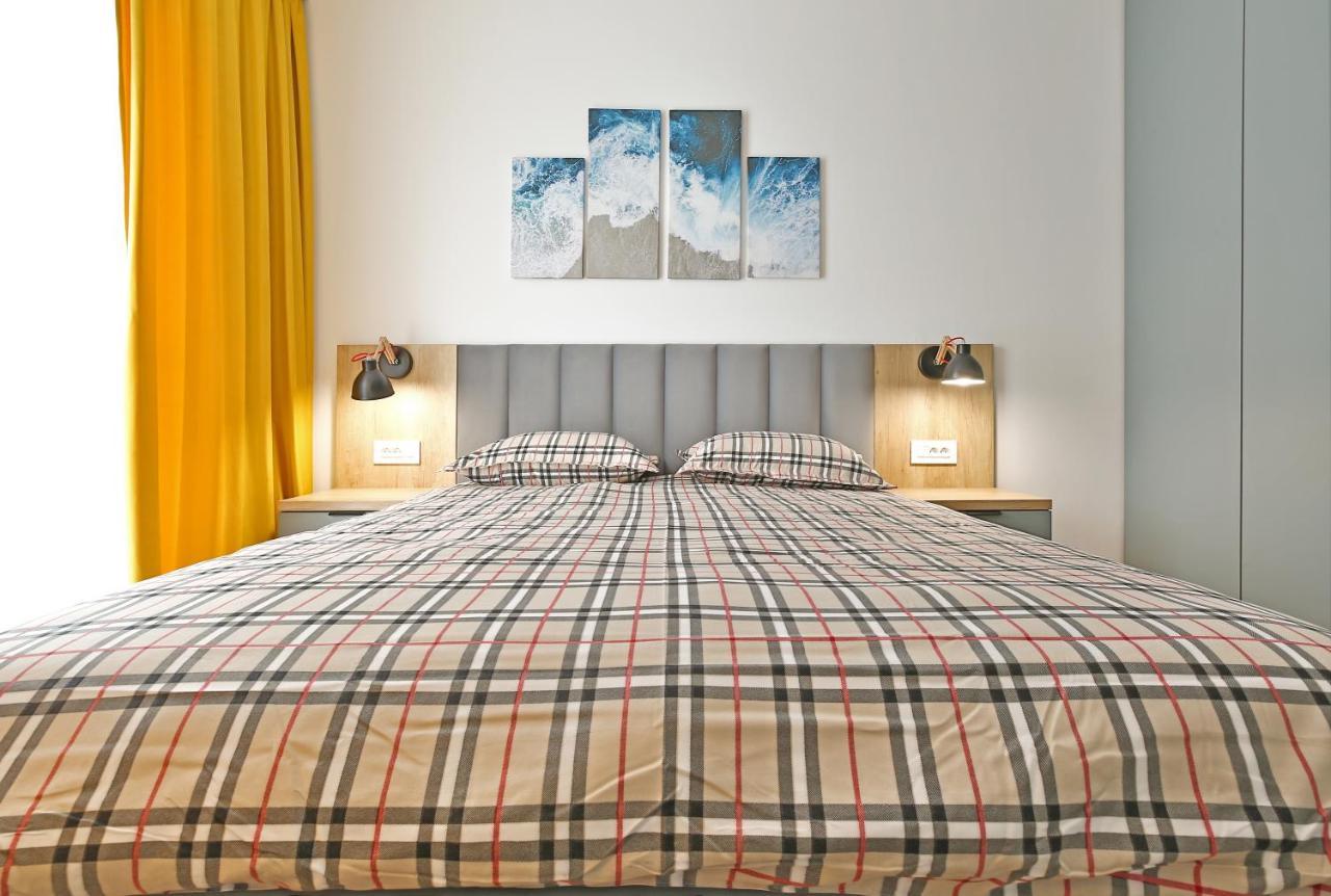 Apartment Ada Homes 306 *